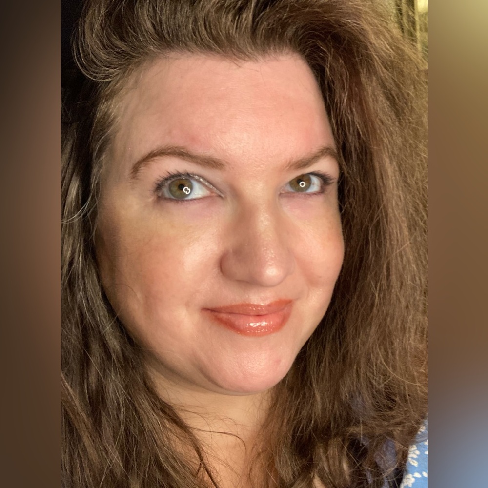 Meet your Posher, Mandy